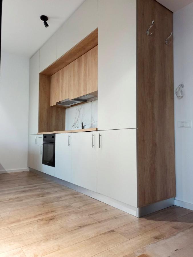 Stylish, Modern 2 Rooms Flat With River View, Near Presidential Palace Bucureşti Ngoại thất bức ảnh